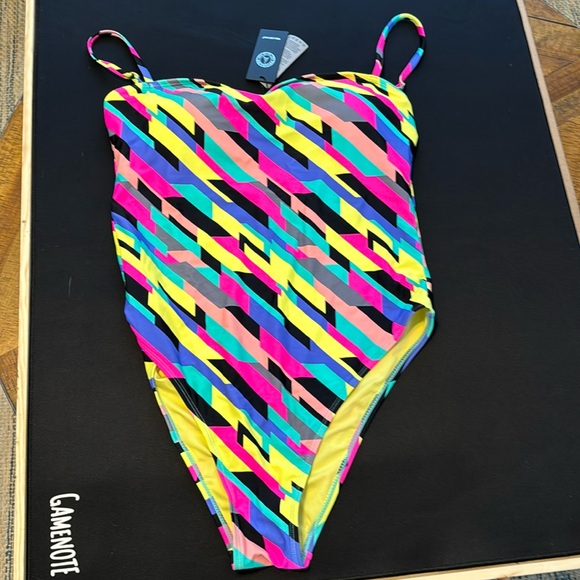Nwt one piece swimsuit
